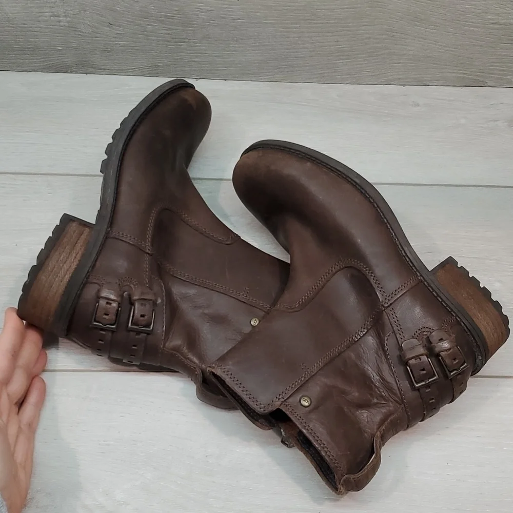 Ugg Australia Women Orion Ankle Leather Boots shoes sz 5.5